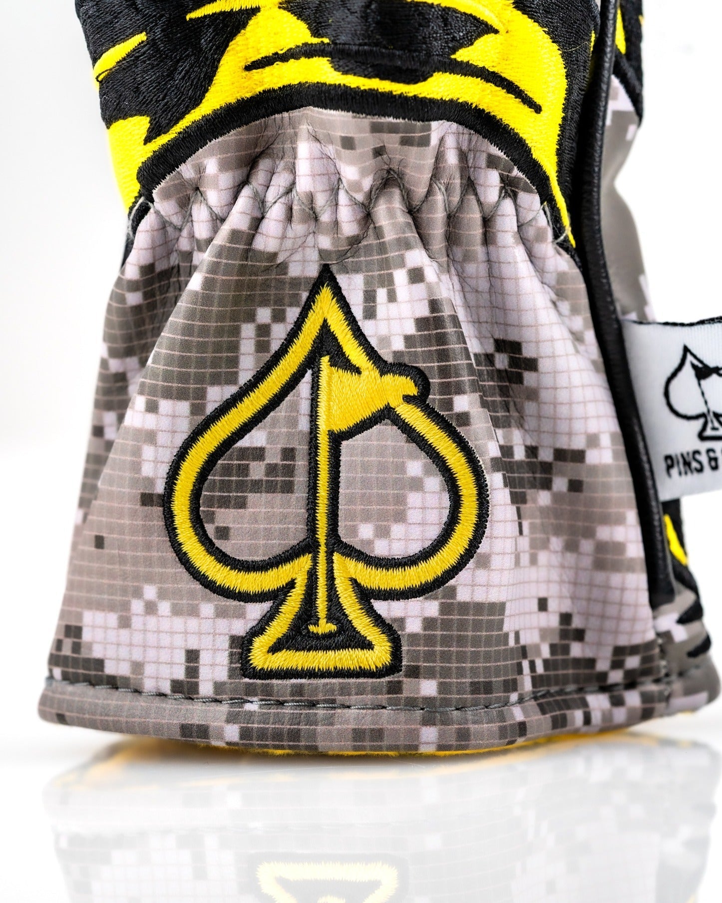 Don't Tread On Me 2.0 - Hybrid Cover - Stroke & Distance